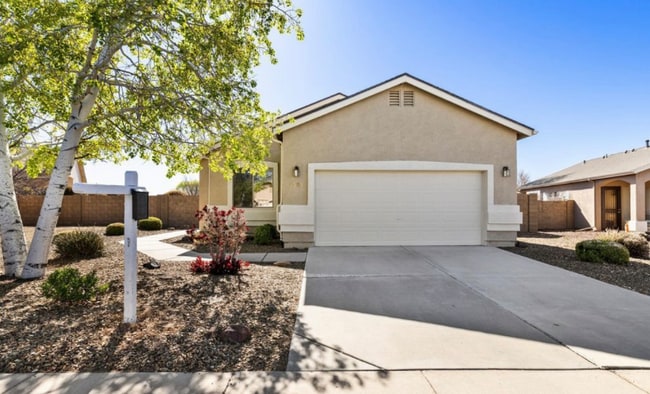 property at 5303 N Willoughby Dr
