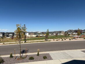22094 E 39th Ave in Aurora, CO - Building Photo - Building Photo