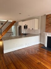 43 1/2 E Russell St in Columbus, OH - Building Photo - Building Photo