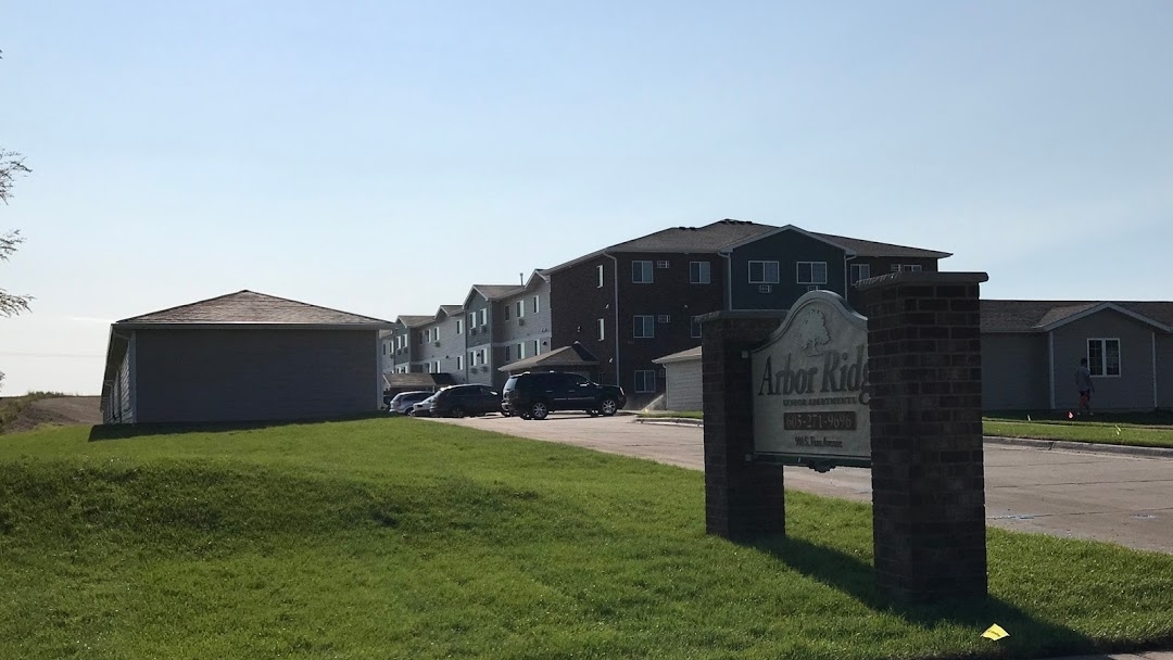 Arbor Ridge Senior Apartments in Sioux Falls, SD - Building Photo