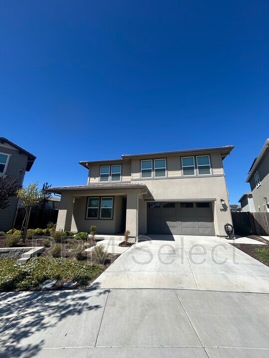 5762 Caprice Ct in Fairfield, CA - Foto de edificio