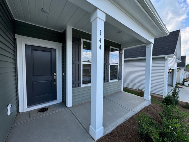 144 White Oak Rd in Garner, NC - Building Photo - Building Photo