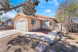 509 Sheffield Dr in Henderson, NV - Building Photo - Building Photo