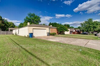 6505 E 90th St in Tulsa, OK - Building Photo - Building Photo
