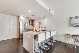 201 Marin Blvd in Jersey City, NJ - Building Photo - Building Photo