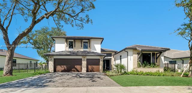 7308 SW 72nd Pl in Miami, FL - Foto de edificio - Building Photo
