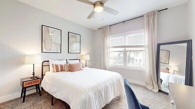 1016B Alice St in Nashville, TN - Foto de edificio - Building Photo