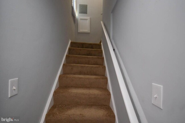 property at 46670 Midway Dr