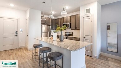 3351 Walton Dr in Corinth, TX - Foto de edificio - Building Photo