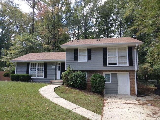 property at 4678 N Springs Ln