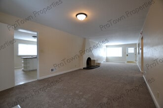 1318 Oneida St in Joliet, IL - Building Photo - Building Photo