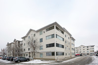 6202-6299 16A Ave SE in Calgary, AB - Building Photo - Building Photo