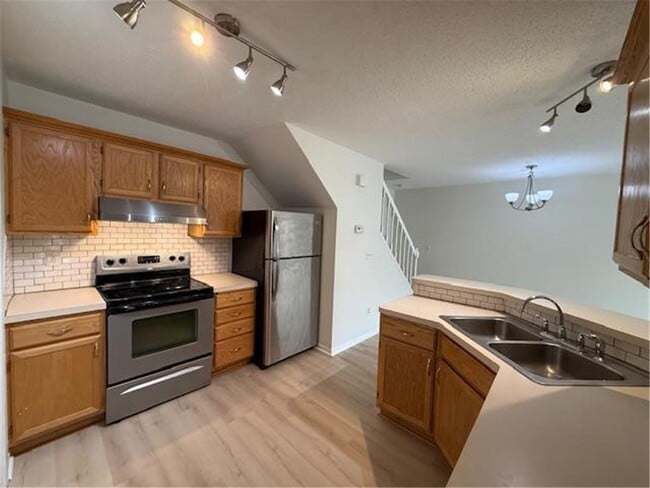 1790 Donegal Dr in Woodbury, MN - Building Photo - Building Photo