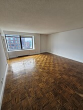 65 E India Row, Unit 17G in Boston, MA - Building Photo - Building Photo