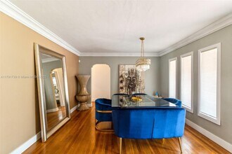 1275 NW 50th St in Miami, FL - Building Photo - Building Photo