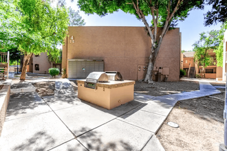 Boulder Creek Apartments in Phoenix, AZ - Foto de edificio - Building Photo