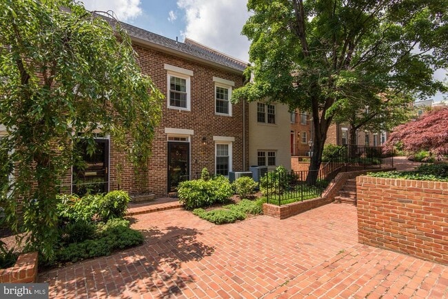 property at 1168 N Pitt St