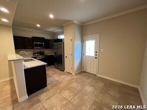 6427 Luglio Ln in San Antonio, TX - Building Photo - Building Photo