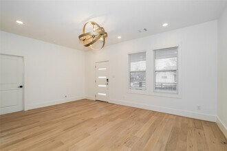 231 Grace St in Houston, TX - Building Photo - Building Photo
