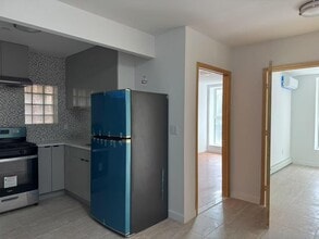 90-12 Whitney Ave in Queens, NY - Building Photo - Building Photo