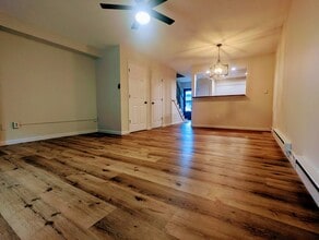 4 Millholland Dr in Fishkill, NY - Building Photo - Building Photo