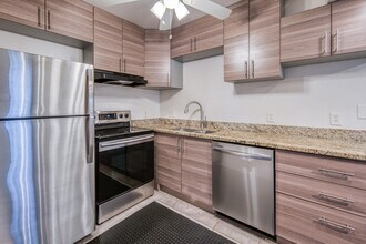 809 N Federal Hwy in Lake Worth Beach, FL - Building Photo - Building Photo