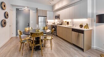 WREN in Los Angeles, CA - Building Photo