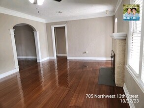 705 NW 13th St in Lawton, OK - Building Photo - Building Photo