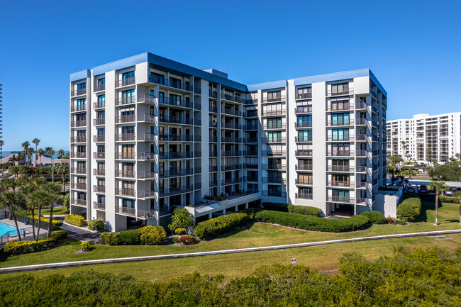 South Bay Condos in Clearwater, FL - Building Photo - Building Photo