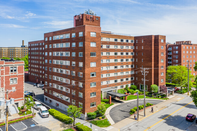 Park Plaza in Pittsburgh, PA - Building Photo - Building Photo