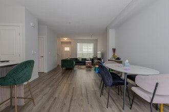 8335 Nelson St in Mission, BC - Building Photo - Building Photo