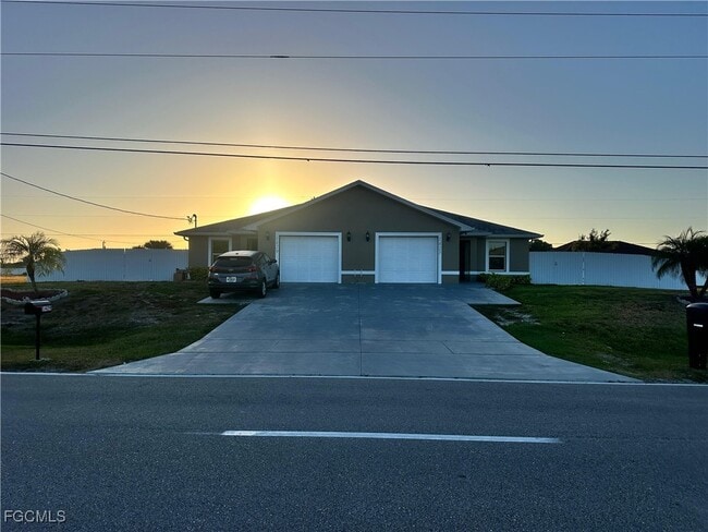 property at 1429 Nelson Rd N