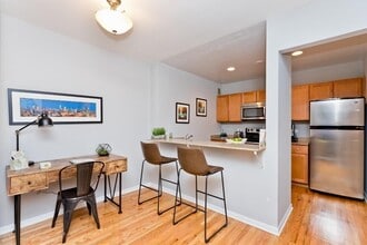 4607 N Sheridan Rd in Chicago, IL - Building Photo - Building Photo