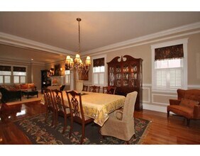 176 Waltham St in Lexington, MA - Building Photo - Building Photo
