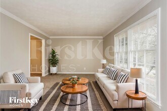 2881 Hickory Trail, Unit 1037 in Snellville, GA - Building Photo - Building Photo