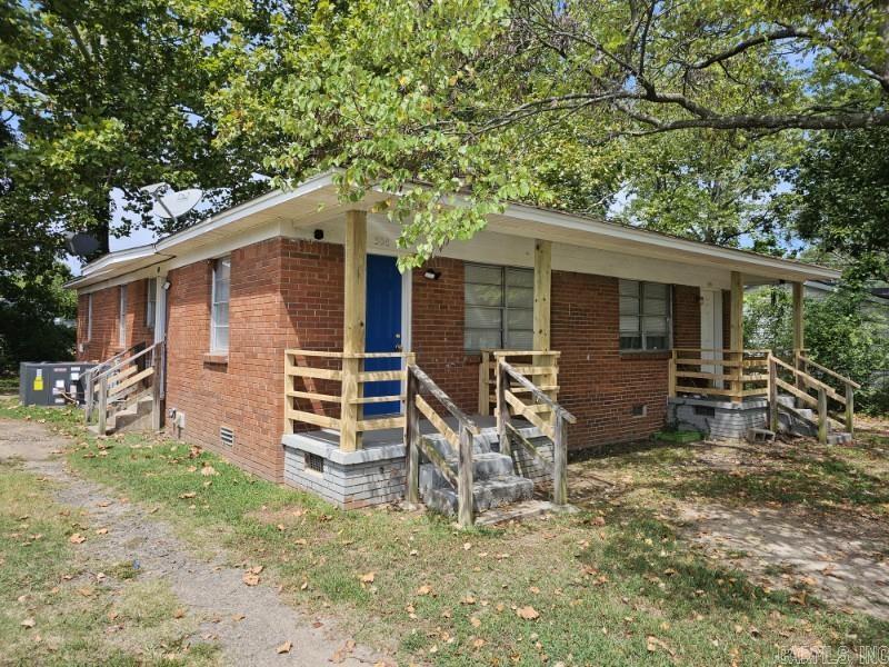 308 N Oak St in Jacksonville, AR - Building Photo