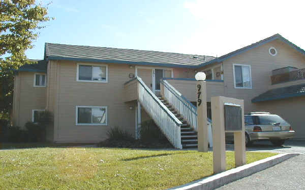 979 S Livermore Ave in Livermore, CA - Building Photo - Building Photo