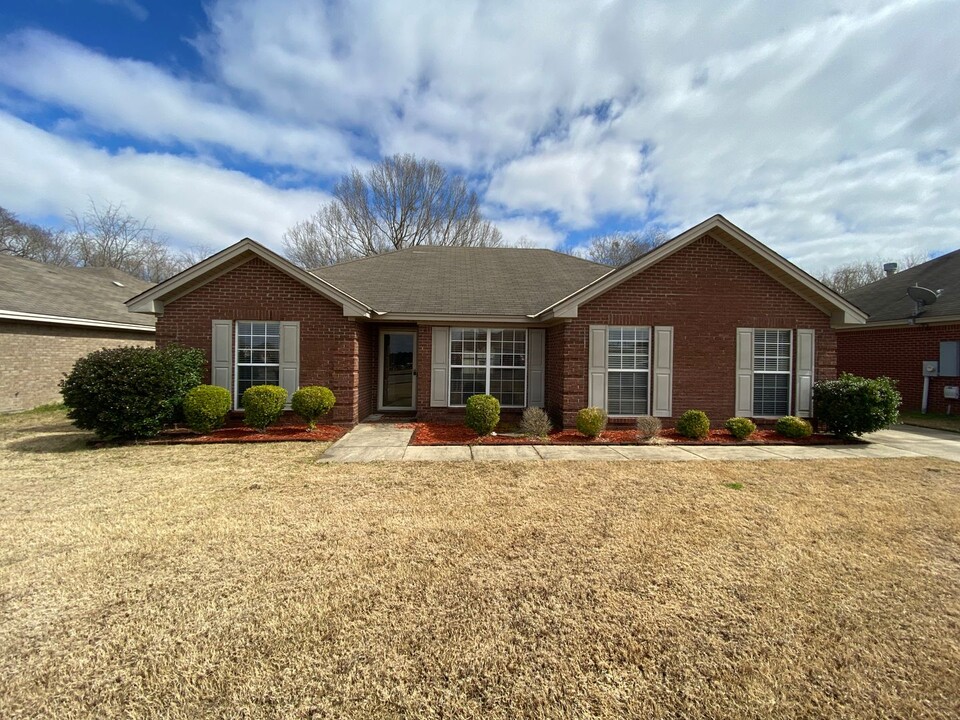 5773 Hammermill Loop in Montgomery, AL - Building Photo