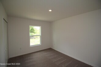 147 Franzing St in Palm Bay, FL - Building Photo - Building Photo