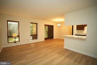 23247 White Birch Ct in California, MD - Building Photo - Building Photo