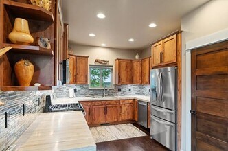 481 Stubbs Ln in Bozeman, MT - Building Photo - Building Photo