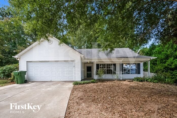 260 Wynfield Dr in Covington, GA - Building Photo