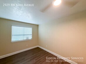 2929 NW 43rd Ave in Gainesville, FL - Building Photo - Building Photo