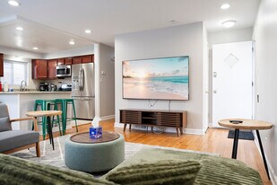 3457 Main St, Unit SI ID1372971P in Skokie, IL - Building Photo