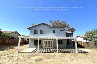 4640 Vitrina Ln in Palmdale, CA - Building Photo - Building Photo