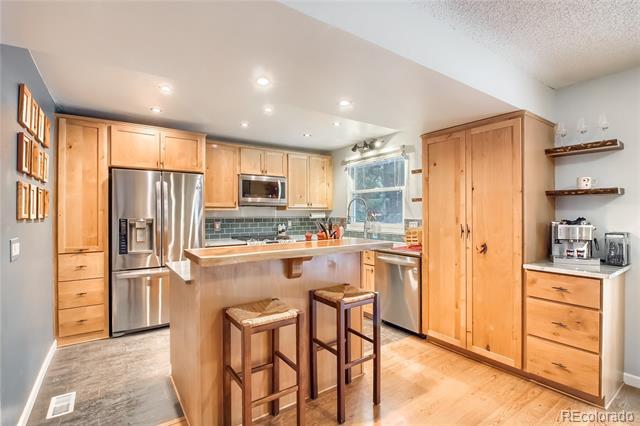 16306 E Exposition Dr in Aurora, CO - Building Photo