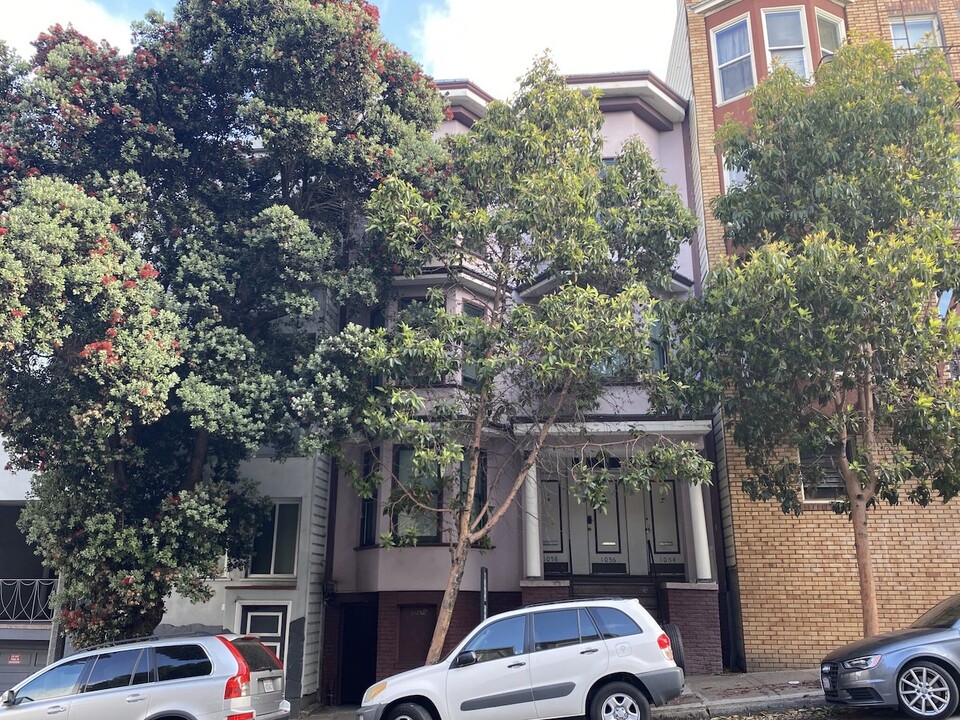 1054 Fell St in San Francisco, CA - Building Photo