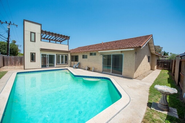 property at 3069 Hayes Ave