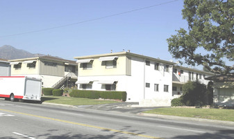 630-700 Sunset Blvd Apartments