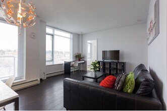 1500-1500 7 St SW in Calgary, AB - Building Photo - Building Photo